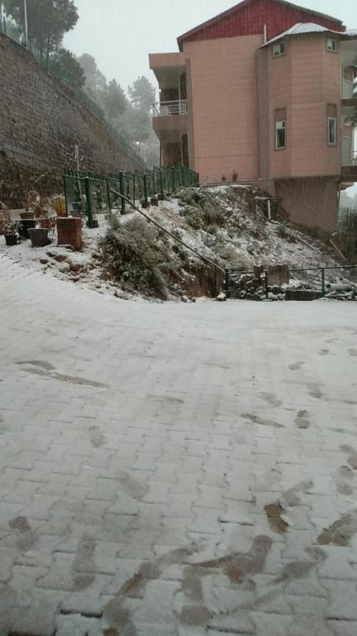 amravati resort Solan Esterno foto